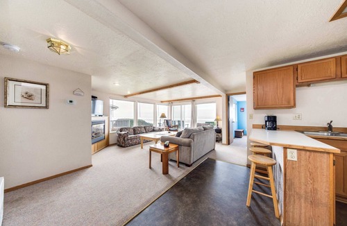 Gleneden Beach House | Dog Friendly Oceanfront Home with Easy Beach Access, Large Deck & Walk to Park