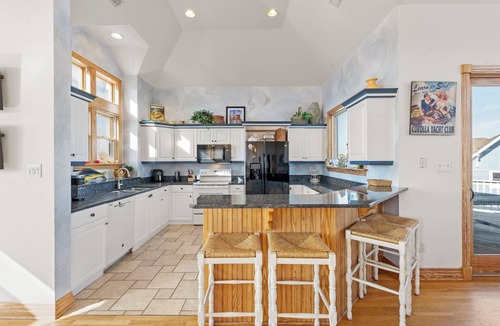 Ocean Hill House | Dog-friendly, oceanside, pool, hot tub