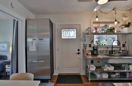 St. Petersburg Cottage | Dog-Friendly Second-Floor Retreat with WiFi, Private Patio, & Great Location