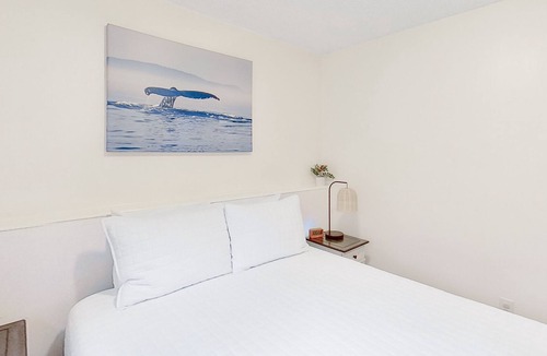 Eagle River Apartment | Dog-friendly serene mountain retreat with W/D on-site & nearby hiking trails