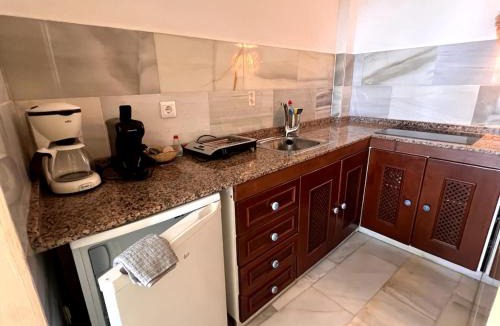 Maro Apartment | Dog-Friendly Studio with partial seaviews in Maro