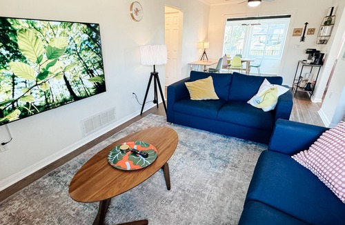 Palm Harbor House | Dog friendly summer escape: Waterfront, Game Room, Hot Tub