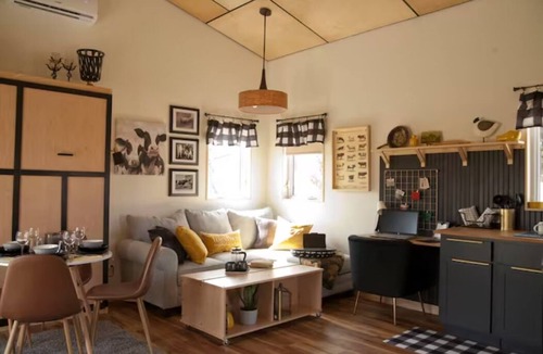 Sextonville Cabin | Dog friendly-The Mighty Pine Cabin with Sauna
