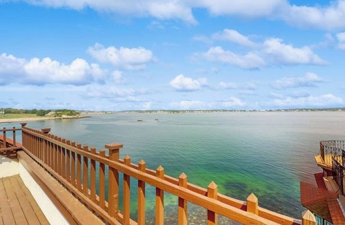Gloucester Cottage | Dog-Friendly, Waterfront Home with Washer and dryer & Two Decks