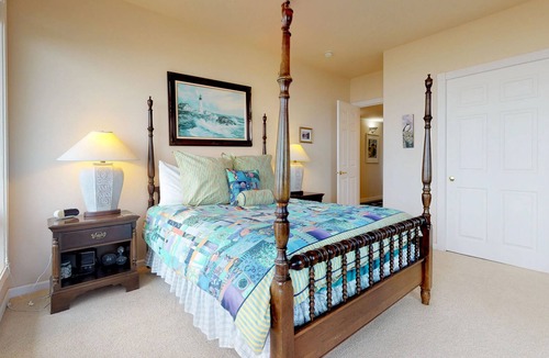 Yachats House | Dog-friendly, waterfront townhouse duo w/ a private hot tub & amazing views!