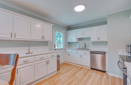 Mobile House | Dog River Waterfront Retreat w/Dock, Boat Lift & Gulf Access
