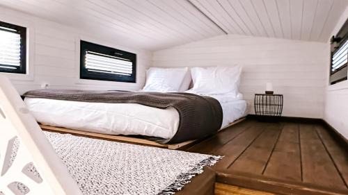 Puliciano House | Dolce Casa 2 by Tiny Away