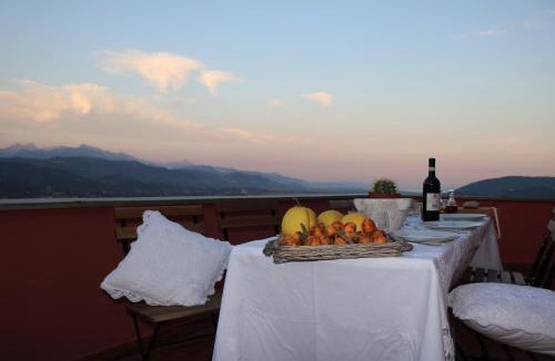 Vezzano Ligure Apartment | Dolce Casa