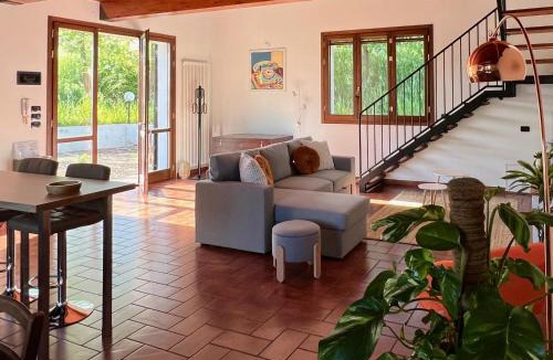 Dozza Apartment | Dolce Collina, Sunset Terrace & Vineyard Views