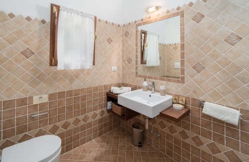 Sa Castangia Bed & Breakfast | Dolce Luna Bed and Breakfast