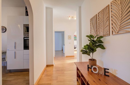 Meina Apartment | Dolce Orizzonte Few Steps From Lake, Meina, Italy