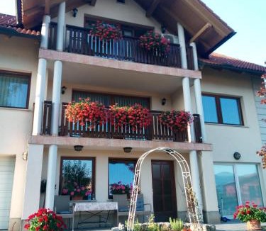 Zuzemberk House | Dolenjska vila with Private Sauna