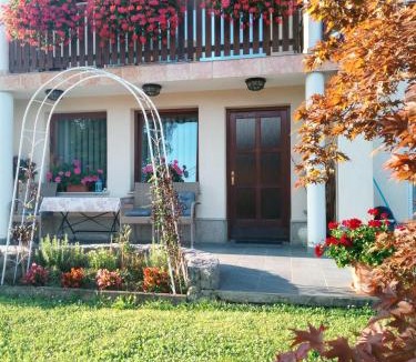 Zuzemberk House | Dolenjska vila with Private Sauna