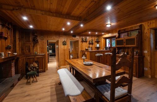 Valfornace Ski Chalet | DOLF - Villa Ombrosa