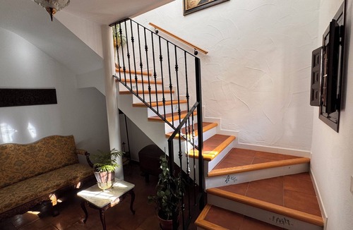 Alarcon Hostel | DOLLY BABY