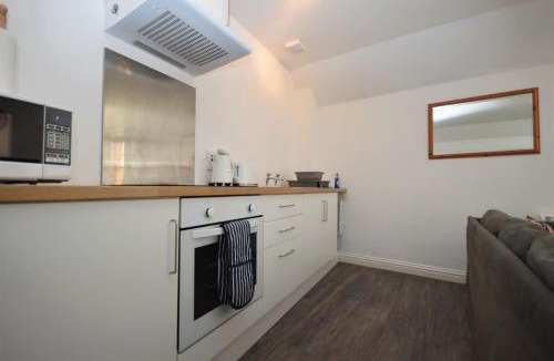 Tobermory House | Dolphin Apartment