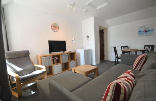 Tobermory House | Dolphin Apartment