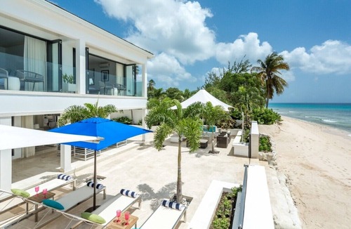 Prospect House | Dolphin Beach House (Reigate) by Fantasia Villas