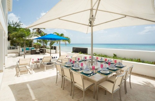 Prospect House | Dolphin Beach House (Reigate) by Fantasia Villas