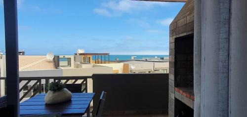 Rand Rifles Apartment | Dolphin View 20 @ LongBeach