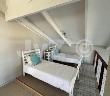 Rand Rifles Apartment | Dolphin View 32
