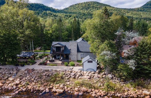 Saint-Brigitte-de-Laval Cottage | Domaine Le Riverain, bord de Rivière Montmorency