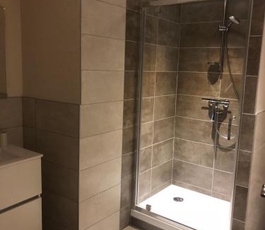 Saint-Etienne-des-Oullieres Apartment | Domaine des Dutreve