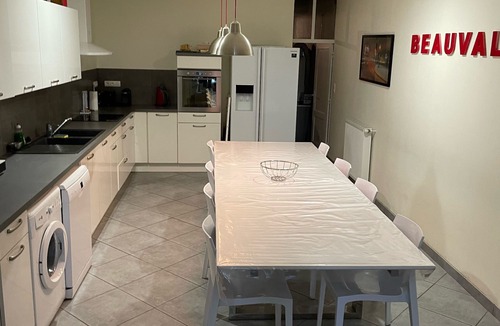 Beaupuy House | Domain surrounded by a large park with outdoor pool 80km from Bordeaux