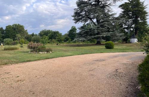Lamothe-Montravel Villa | Domaine clos et arboré de 3 ha avec deux maisons