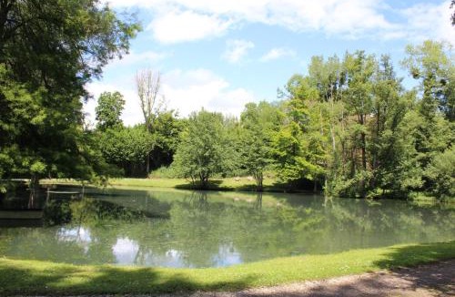 Vimoutiers House | Domaine complet de 5 gîtes, 35 pers avec piscine, tennis