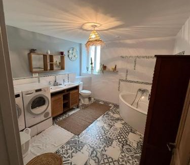 Pomarez House | Domaine de Camentroun