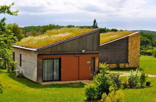 Sorges-et-Ligueux-en-Perigord Villa | Domaine des Bories * - Colombier House 2 Rooms 2 People