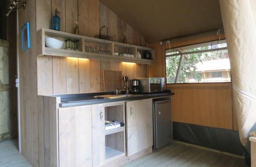 Laure-Minervois Cabin | Domaine du Siestou Wine Resort Lodges