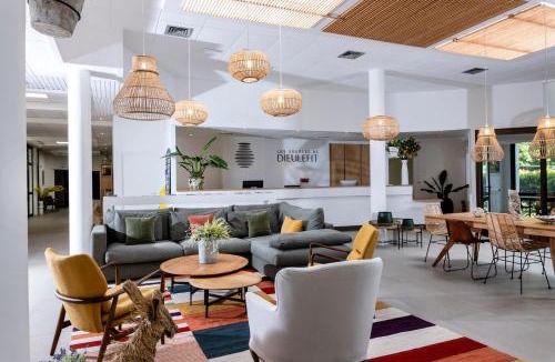 Dieulefit Hotel | Domaine Les Sources de Dieulefit