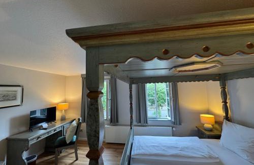 Amoneburg Hotel | Dombäcker
