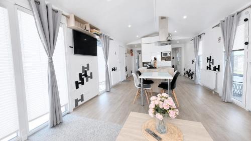 Nupaky House | Domeček u Prahy