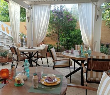 Piscinas Bed & Breakfast | Domos Le Due Tuie