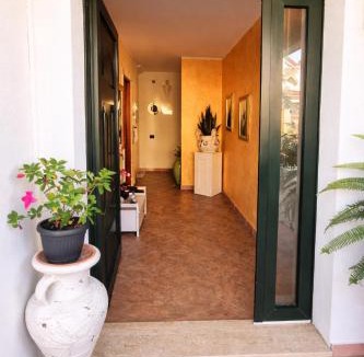 Decimomannu Apartment | Domu Bella