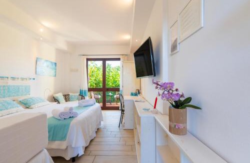 Torre di Bari Hotel | Domus De Janas Sul Mare