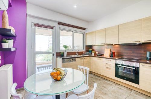 Chios Town Apartment | Domus Omnia Chios Town Home