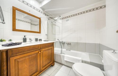 Chios Town Apartment | Domus Omnia Chios Town Home