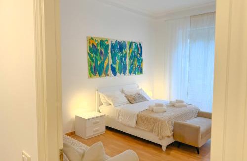 Flaminio Apartment | DOMUS STEPHANI Apartment - Sophisticated Living and City Links - Flaminio District, near Villa Borghese & Piazza del Popolo