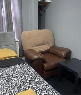 Queens House | Don cozy