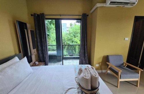 Thung Song Hong Apartment | Don Muang Lantern Suites with Maid Service