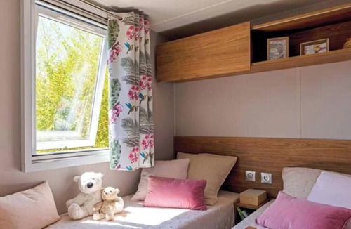 Hostens House | Donald" mobile home in the heart of the pony club
