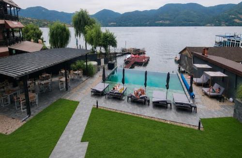 Eselnita House | Donau Resort