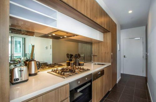 Doncaster Apartment | Doncaster Nook - Cosy Comfort with Heated Pool