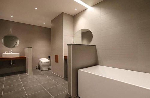 Sincheondong Hotel | Dongdaegu Station Eastern Hotel