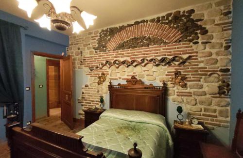 Presa Villa | Donna Costanza Relais