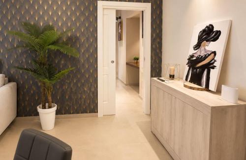 Torre Annunziata House | Donna Sofia